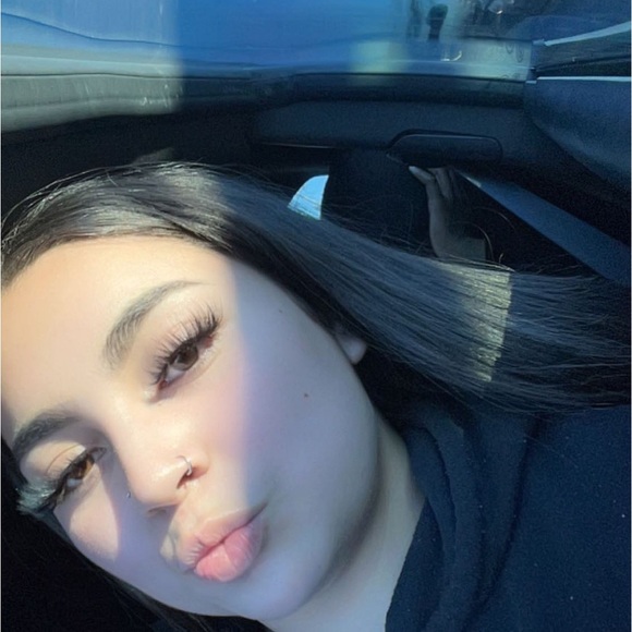 Meet your Posher, Joney - Picture 1 of 1